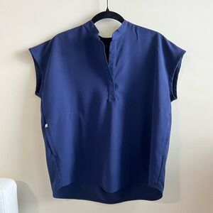 FIGS Rafaela Oversized Scrub Top